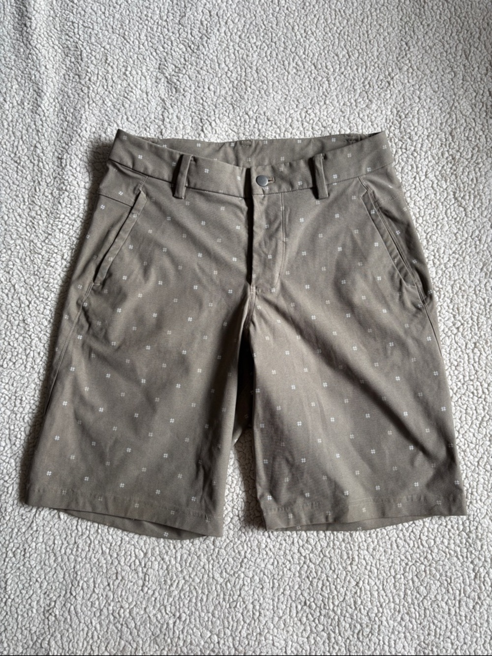 lululemon athletica Olive Green Patterned Flat-Front Men's Shorts 10”